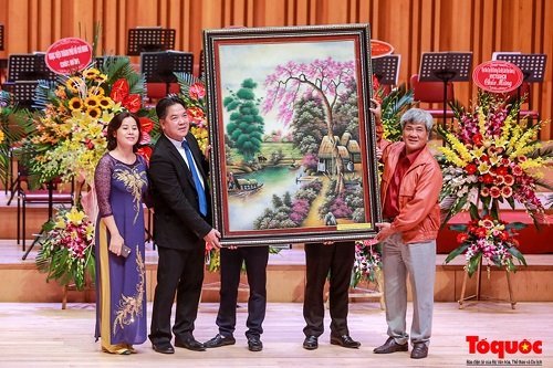 Tranh đá quý làm quà tặng QT03